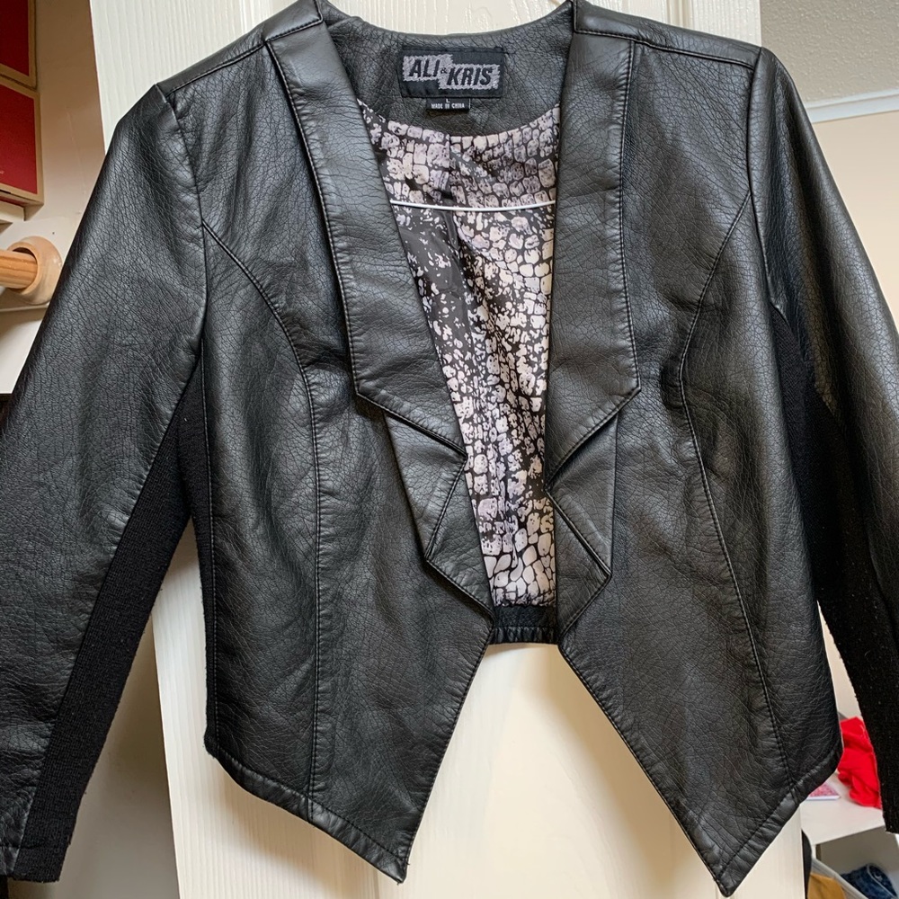 Asymmetrical cropped faux leather jacket